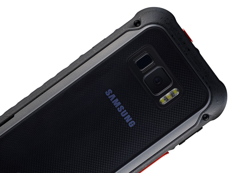 Замена стекла камеры Samsung Galaxy Xcover FieldPro