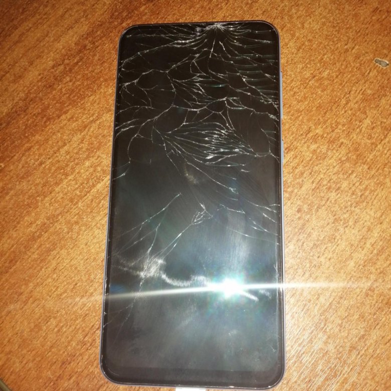 Разбился экран на телефоне Samsung Galaxy A03