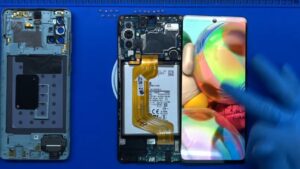 Замена дисплея на телефоне Samsung Galaxy A04, A04 Core