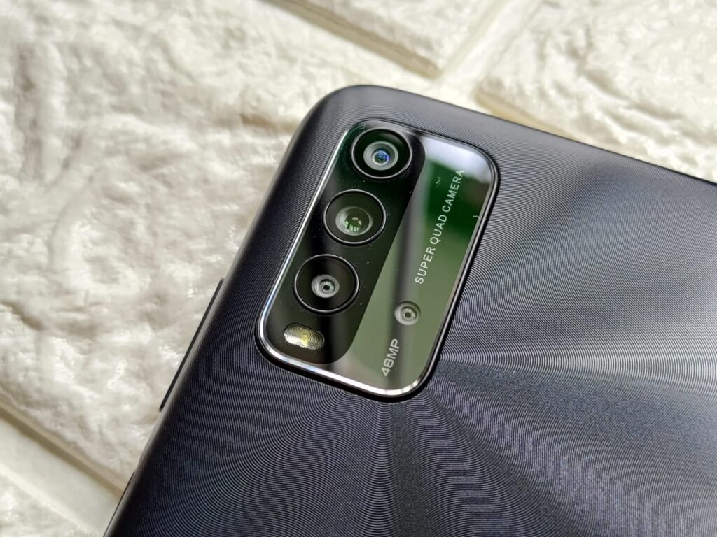 Замена стекла камеры на телефоне Xiaomi Redmi 9T