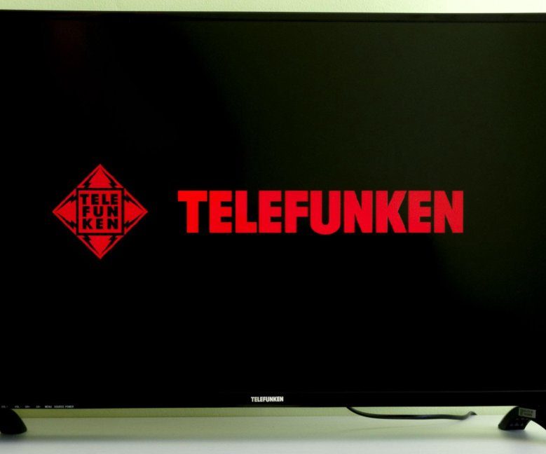Как самостоятельно проверить и исправить поломку экрана телевизора Telefunken